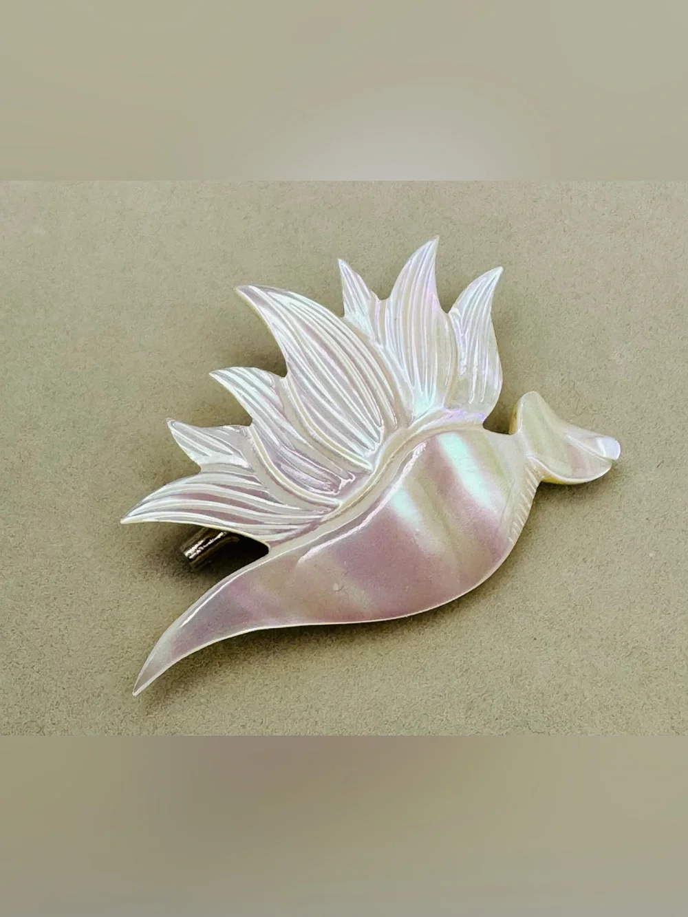 Vintage Mother of Pearl Peace Dove Bird Pin Brooch
